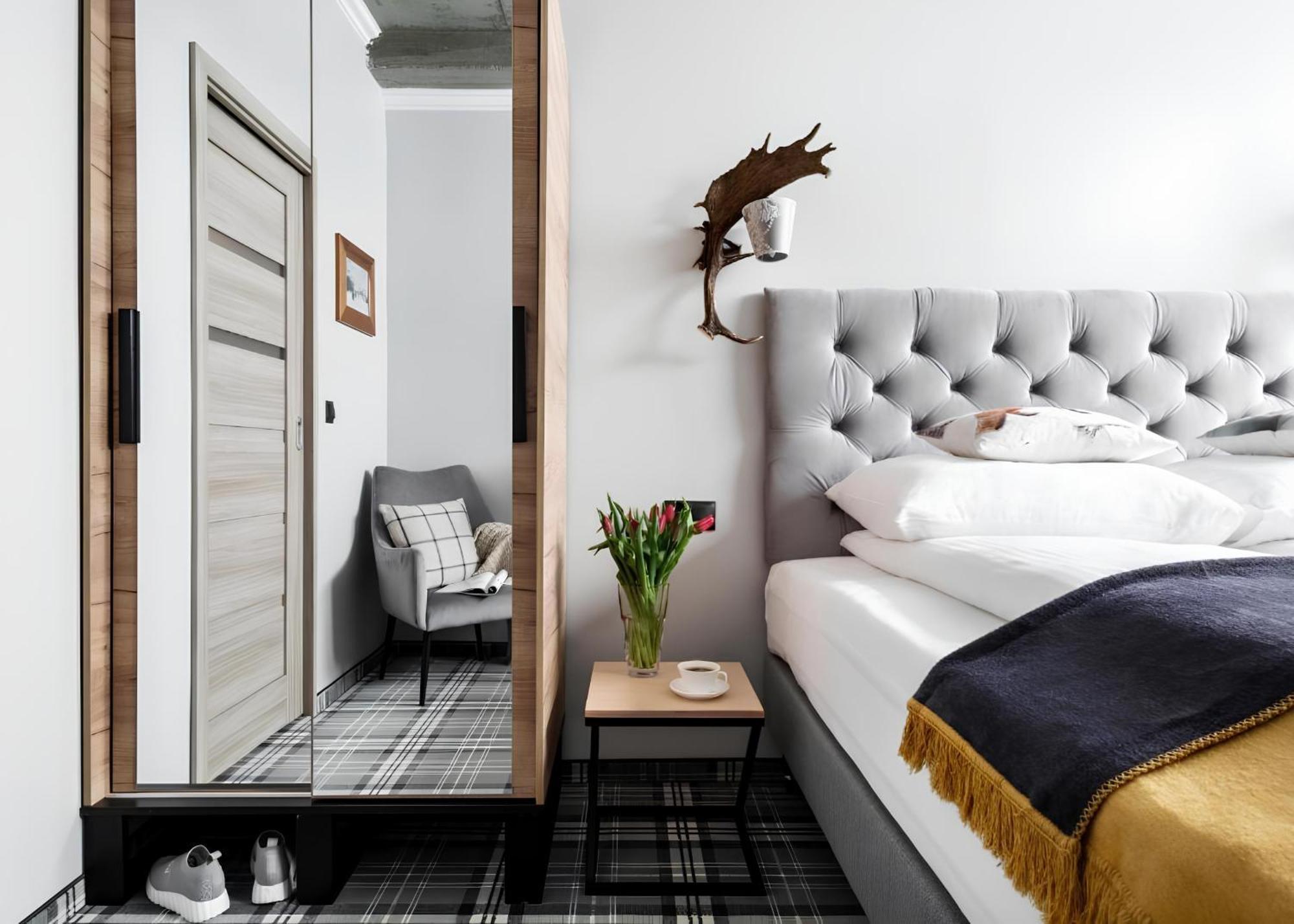 Deluxe Double Room CZARNY STAW